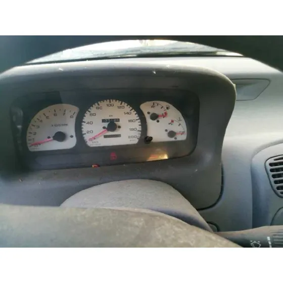 TATA INDICA '2004 * GRIS PLATA