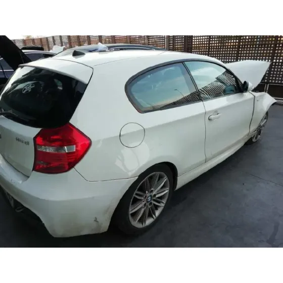 BMW SERIE 1 BERLINA (E81/E87) '2009 118D BLANCO