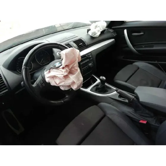 BMW SERIE 1 BERLINA (E81/E87) '2009 118D BLANCO