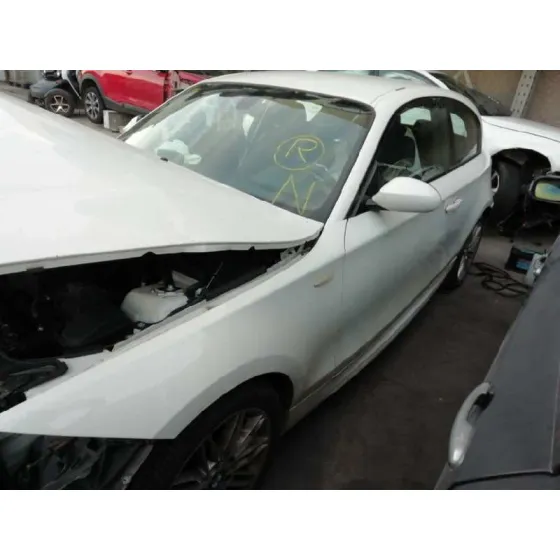 BMW SERIE 1 BERLINA (E81/E87) '2009 118D BLANCO