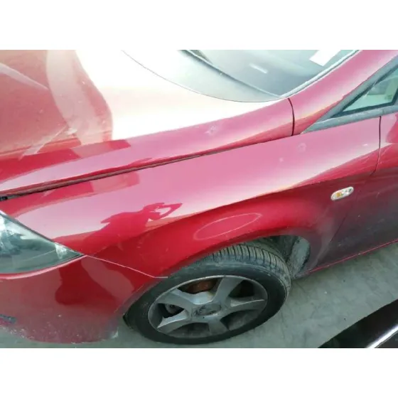 SEAT LEON (1P1) '2005 1.9 TDI ROJO