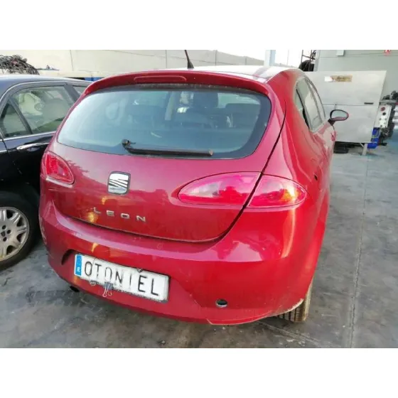 SEAT LEON (1P1) '2005 1.9 TDI ROJO