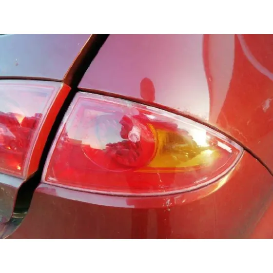 SEAT LEON (1P1) '2005 1.9 TDI ROJO
