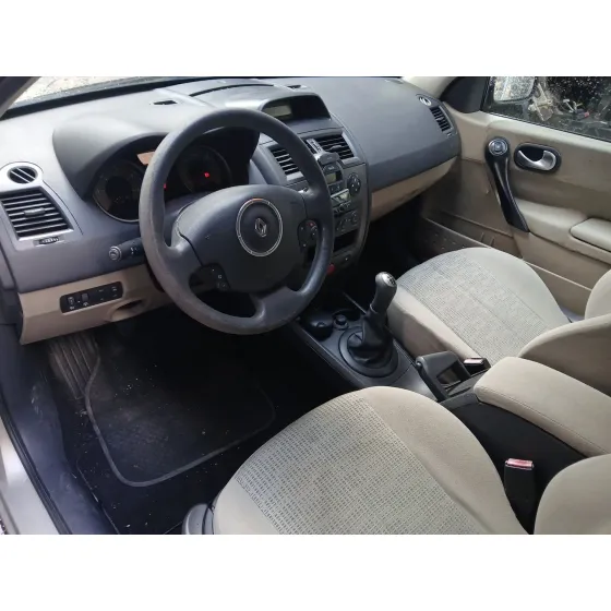 Renault MEGANE II (BM0/1_, CM0/1_) 2005