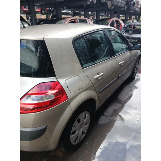 Renault MEGANE II (BM0/1_, CM0/1_) 2005