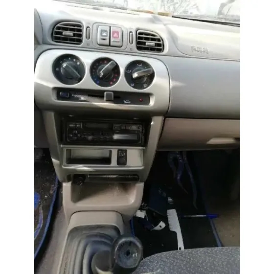 NISSAN MICRA (K11) '2003 LUXURY PLUS GRIS