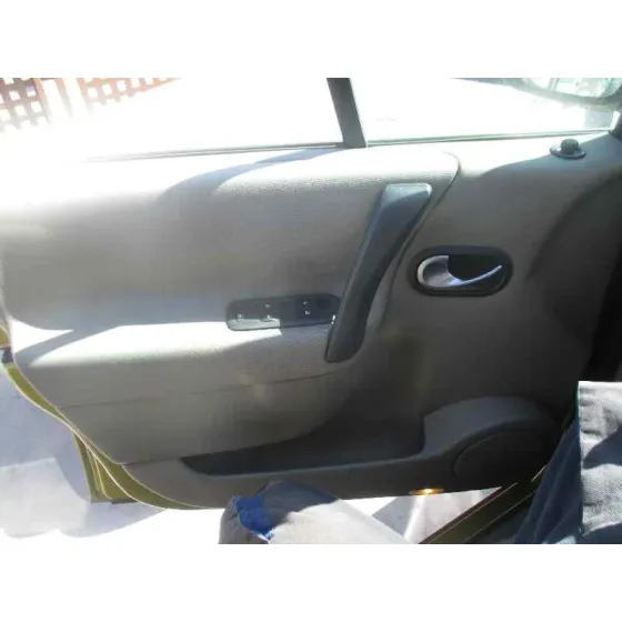 RENAULT SCENIC II '2004 AUTHENTIQUE PISTACHO