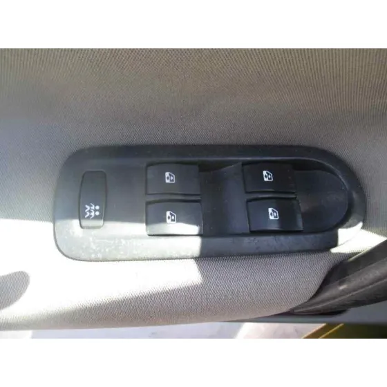 RENAULT SCENIC II '2004 AUTHENTIQUE PISTACHO