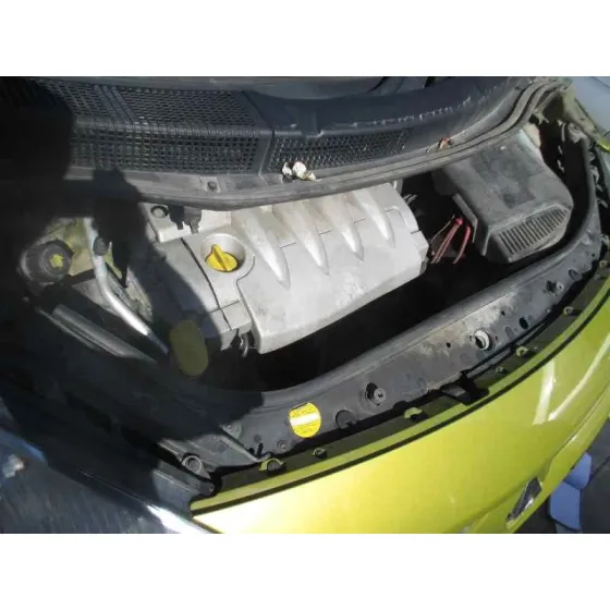 RENAULT SCENIC II '2004 AUTHENTIQUE PISTACHO