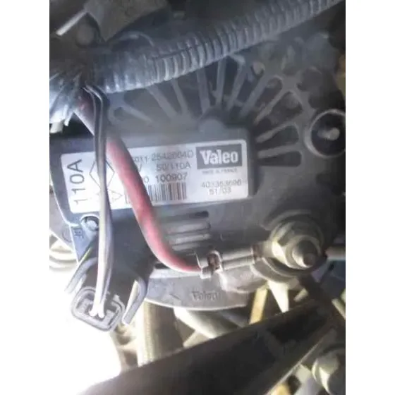 RENAULT SCENIC II '2004 AUTHENTIQUE PISTACHO