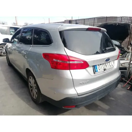 FORD FOCUS TURN. '2016 TREND GRIS
