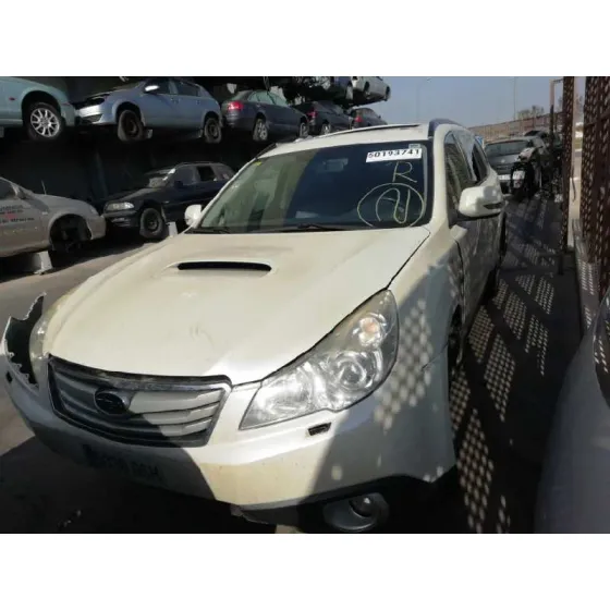 SUBARU LEGACY KOMBI/OUTBACK B14 '2009 OUTBACK LIMITED BLANCO