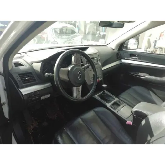 SUBARU LEGACY KOMBI/OUTBACK B14 '2009 OUTBACK LIMITED BLANCO