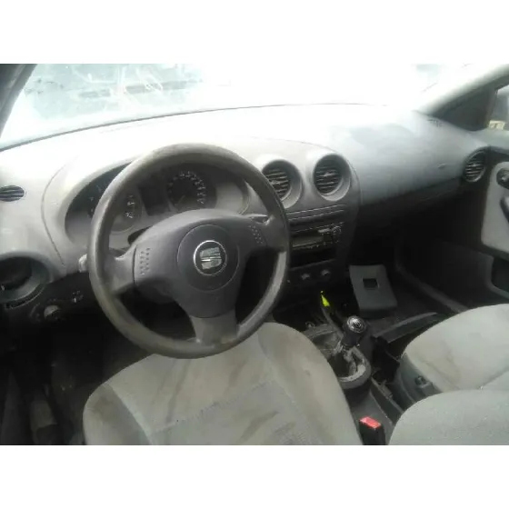 SEAT IBIZA (6L1) '2002 SIGNO PLATA