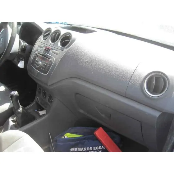 FORD TRANSIT CONNECT '2011 1.8 D (KW12.30/66) BLANCO