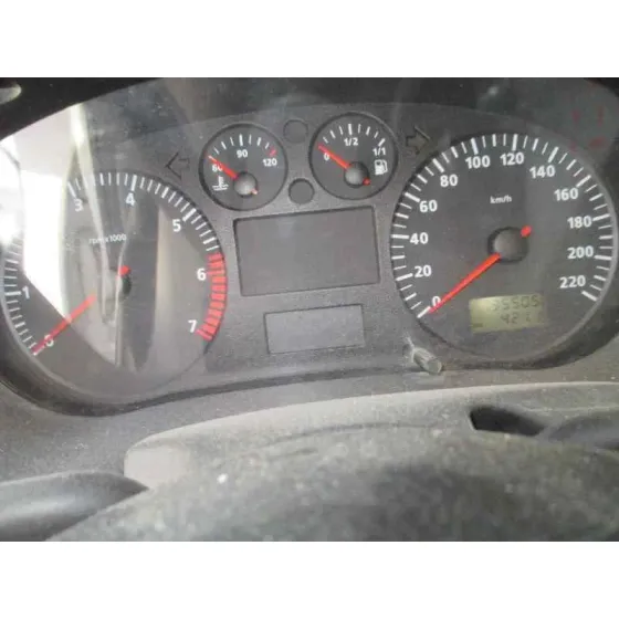 SEAT CORDOBA BERLINA (6K2) '2001 SIGNO PLATA