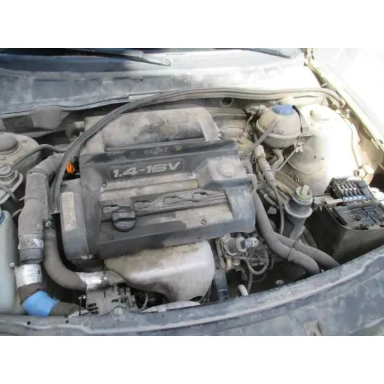 SEAT CORDOBA BERLINA (6K2) '2001 SIGNO PLATA