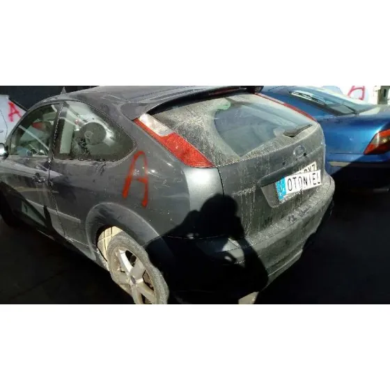 FORD FOCUS BERLINA (CAP) '2006 2.0 TDCI CAT GRIS OSCURO