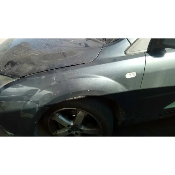 FORD FOCUS BERLINA (CAP) '2006 2.0 TDCI CAT GRIS OSCURO