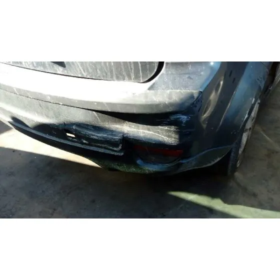 FORD FOCUS BERLINA (CAP) '2006 2.0 TDCI CAT GRIS OSCURO