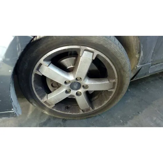 FORD FOCUS BERLINA (CAP) '2006 2.0 TDCI CAT GRIS OSCURO