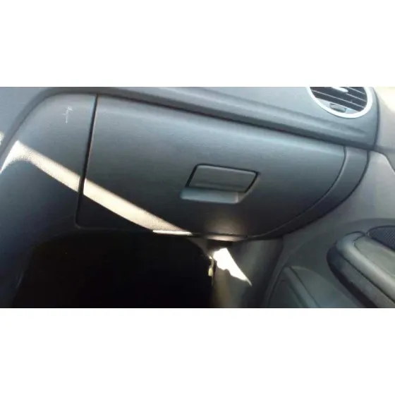 FORD FOCUS BERLINA (CAP) '2006 2.0 TDCI CAT GRIS OSCURO