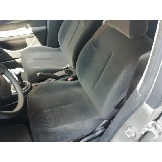 CITROEN C4 BERLINA '2008 1.6 16V HDI GRIS