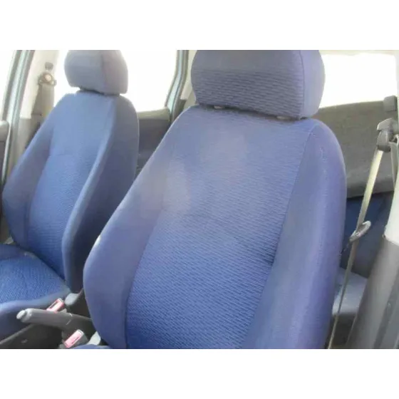 FIAT PUNTO BERLINA (188) '2002 1.2 8V ELX (I) AZUL CLARO
