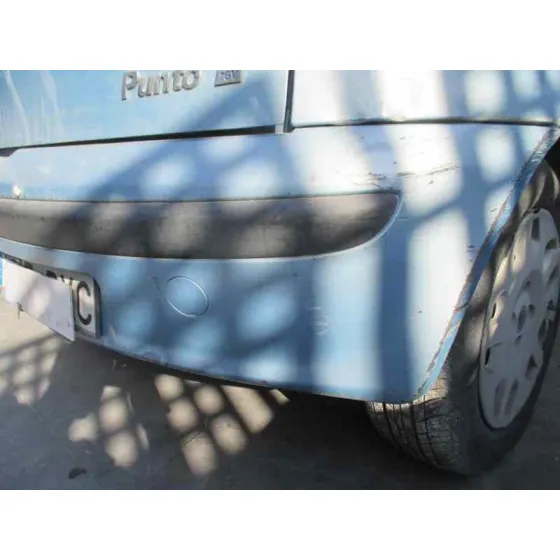 FIAT PUNTO BERLINA (188) '2002 1.2 8V ELX (I) AZUL CLARO