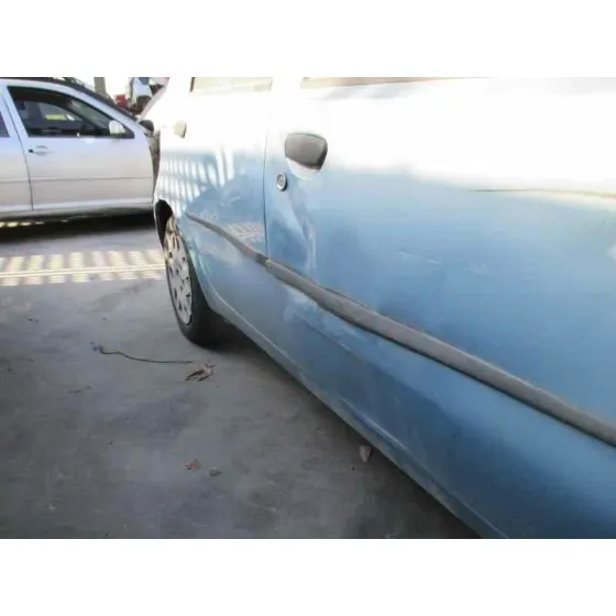 FIAT PUNTO BERLINA (188) '2002 1.2 8V ELX (I) AZUL CLARO