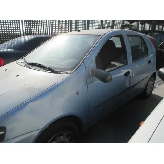 FIAT PUNTO BERLINA (188) '2002 1.2 8V ELX (I) AZUL CLARO