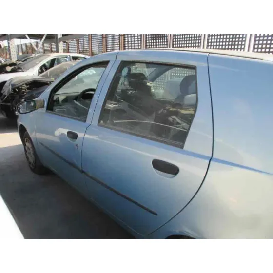 FIAT PUNTO BERLINA (188) '2002 1.2 8V ELX (I) AZUL CLARO