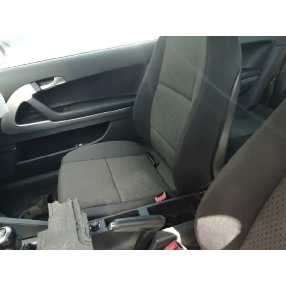 AUDI A3 (8P) '2011 2.0 TDI AMBIENTE NEGRO