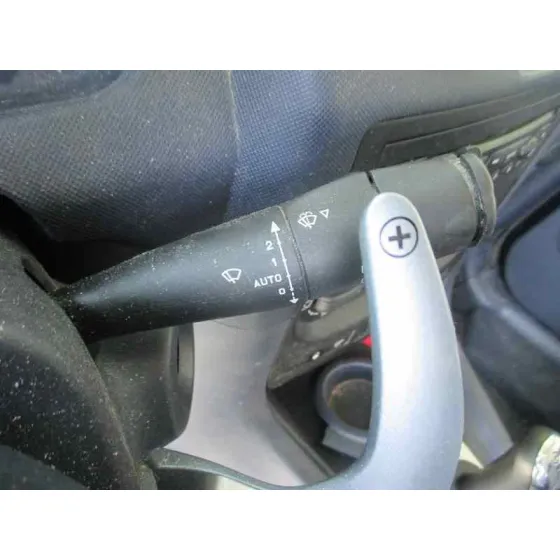PEUGEOT 1007 '2005 1.4 AZUL