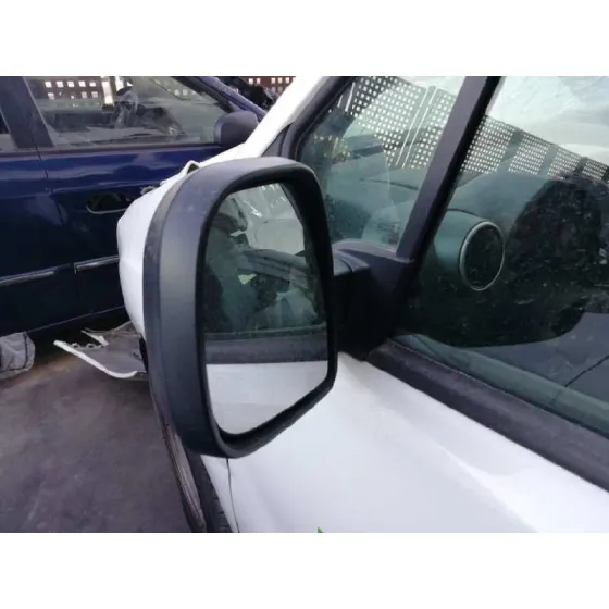 CITROEN BERLINGO STATION WAGON '2018 LIVE BLANCO