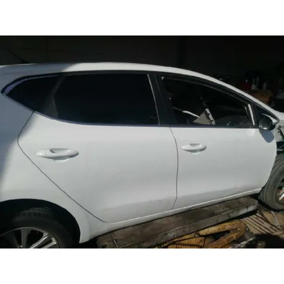 KIA CEE'D '2014 DRIVE BLANCO