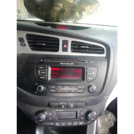 KIA CEE'D '2014 DRIVE BLANCO