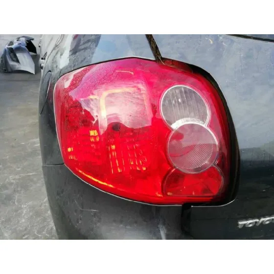 TOYOTA AURIS '2008 1.4 16V CAT GRIS OSCURO
