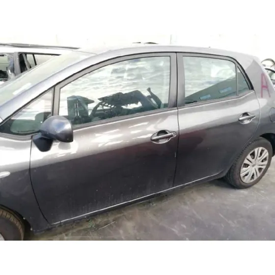 TOYOTA AURIS '2008 1.4 16V CAT GRIS OSCURO