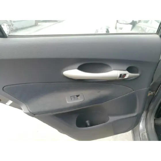 TOYOTA AURIS '2008 1.4 16V CAT GRIS OSCURO