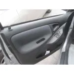 TOYOTA YARIS (NCP1/NLP1/SCP1) '2004 1.4 D-4D LINEA LUNA PLATA