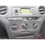 TOYOTA YARIS (NCP1/NLP1/SCP1) '2004 1.4 D-4D LINEA LUNA PLATA
