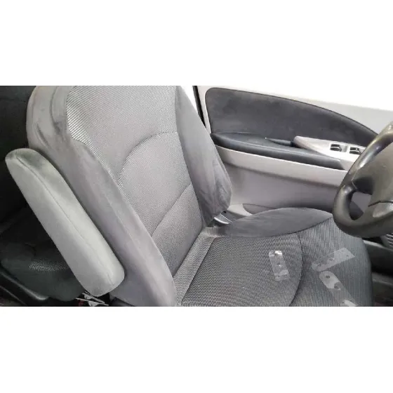MITSUBISHI GRANDIS (NA0W) '2006 2.0 DI-D INFORM NEGRO