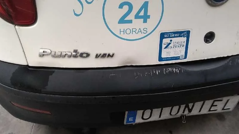 FIAT PUNTO BERLINA (188) FIAT PUNTO BERLINA (188) '2007 1.3 JTD CAT BLANCO 2003