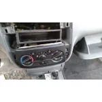 DAEWOO KALOS DAEWOO KALOS '2004 1.4 SE PLATA 2002