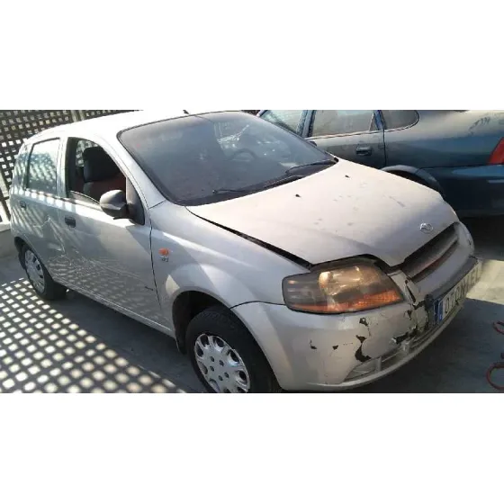 DAEWOO KALOS '2004 1.4 SE PLATA