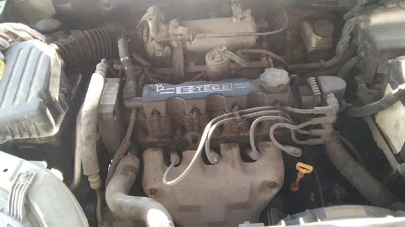DAEWOO KALOS '2004 1.4 SE PLATA
