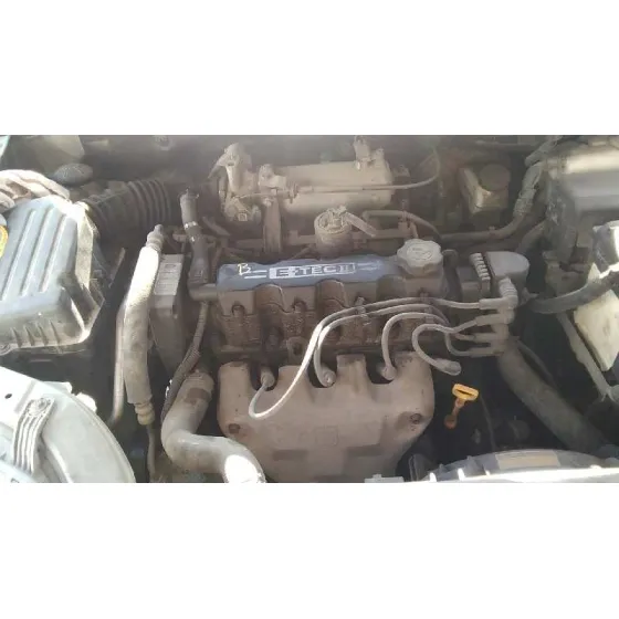 DAEWOO KALOS '2004 1.4 SE PLATA