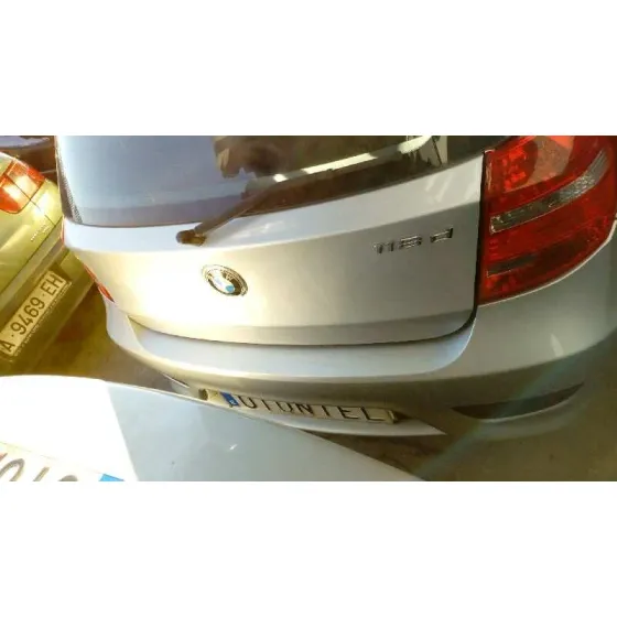 BMW SERIE 1 BERLINA (E81/E87) '2007 118D PLATA