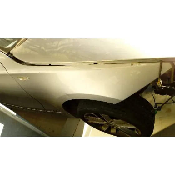 BMW SERIE 1 BERLINA (E81/E87) '2007 118D PLATA